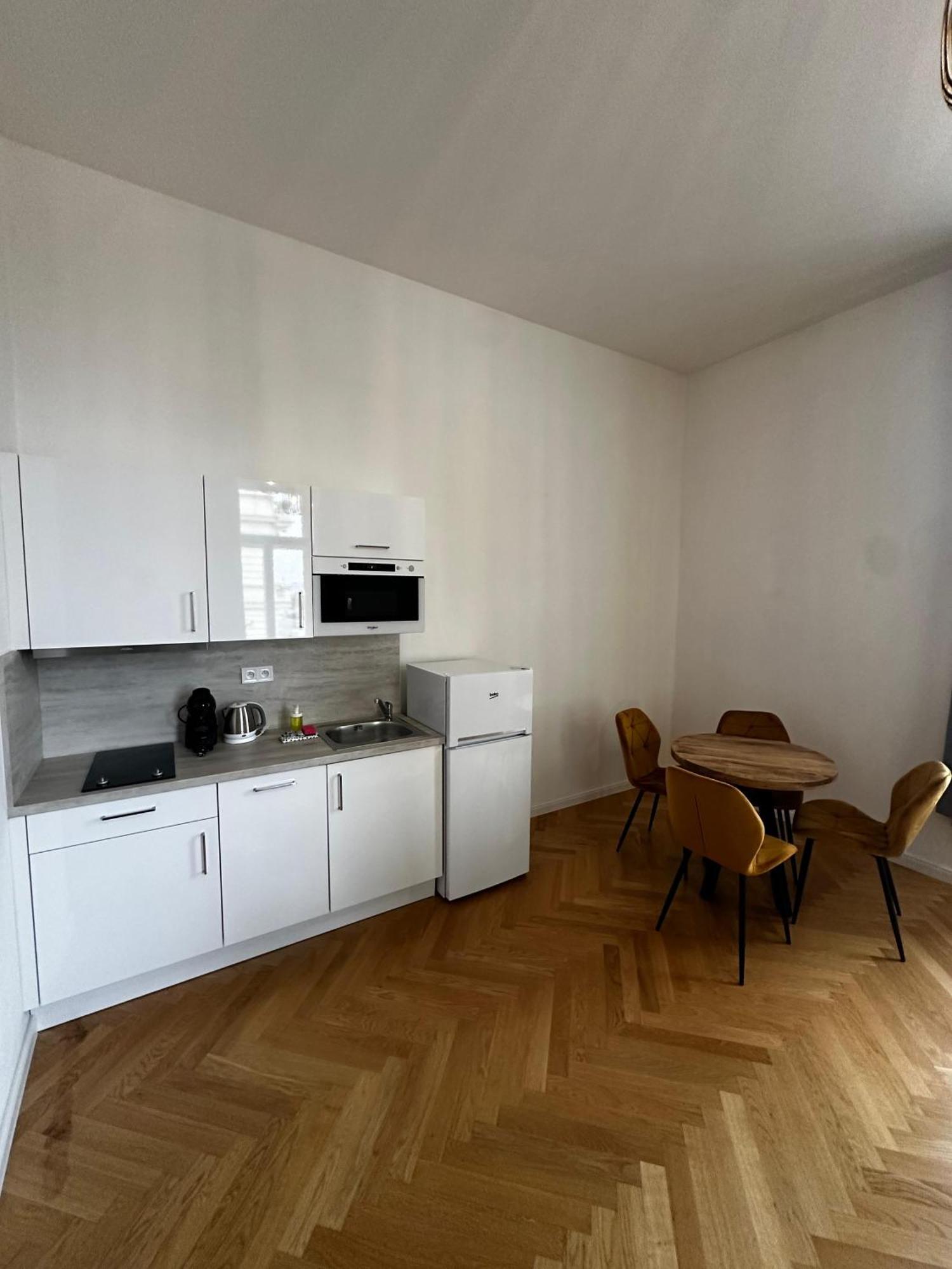 Rasinovo Nabrezi - Riverside Residence Prague Ngoại thất bức ảnh