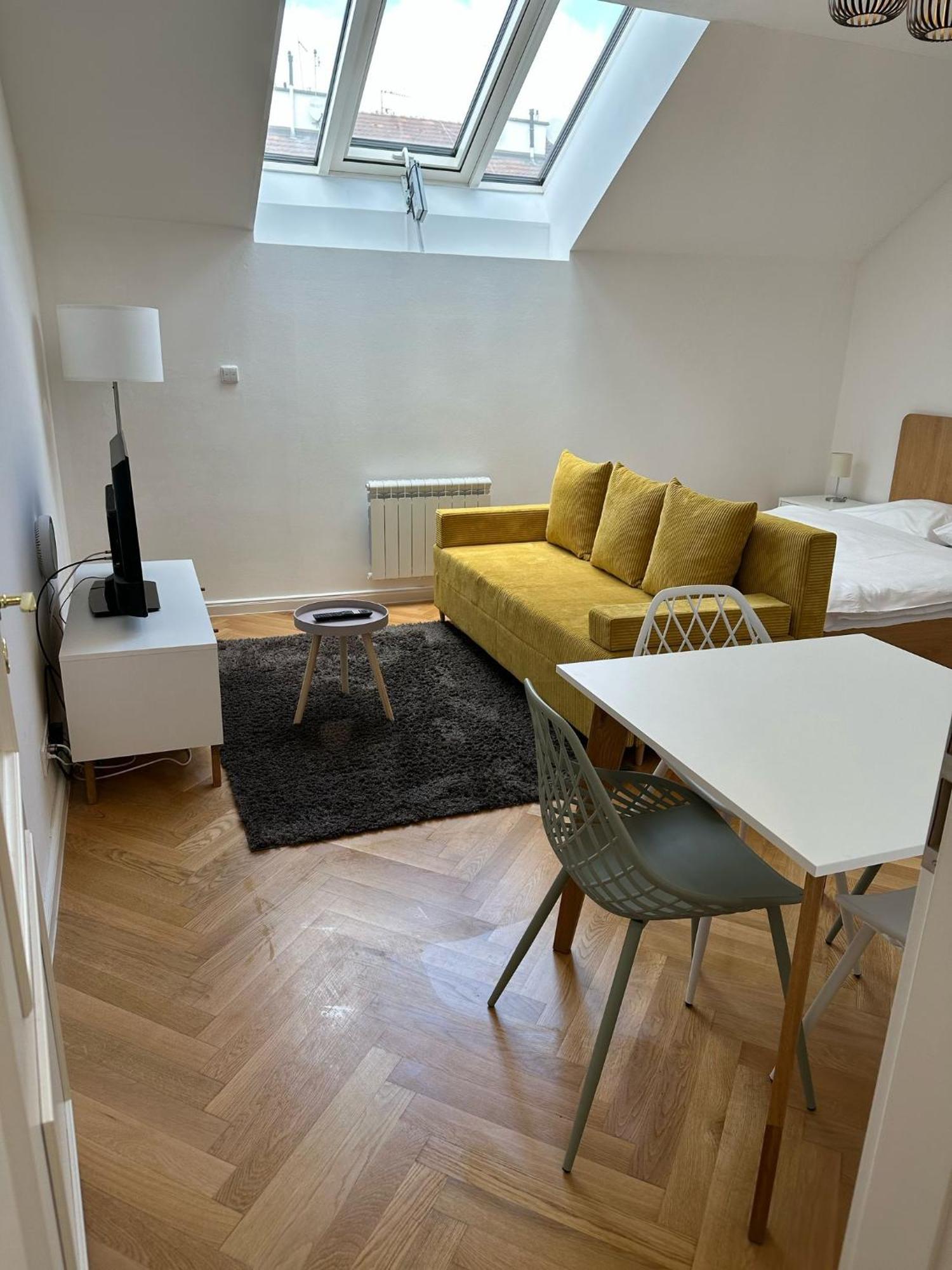 Rasinovo Nabrezi - Riverside Residence Prague Ngoại thất bức ảnh